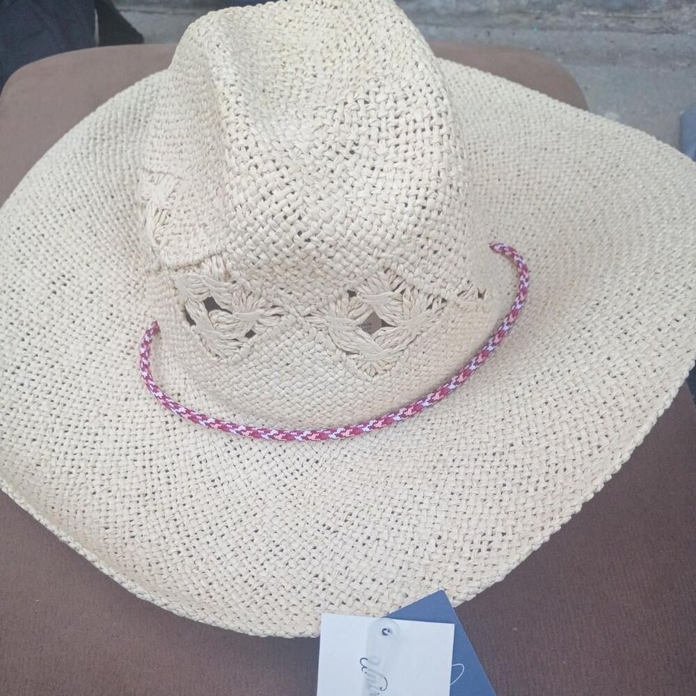 Universal-thread Women's Cream and Tan Hat